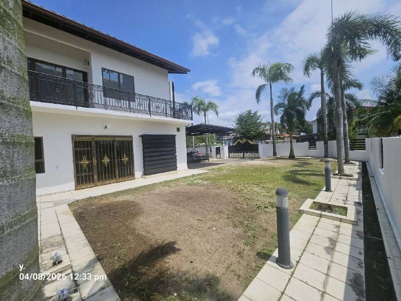 Corner Lot Bungalow 2 Storey Banyan Close Bukit Mahkota Bangi — foto 3/10
